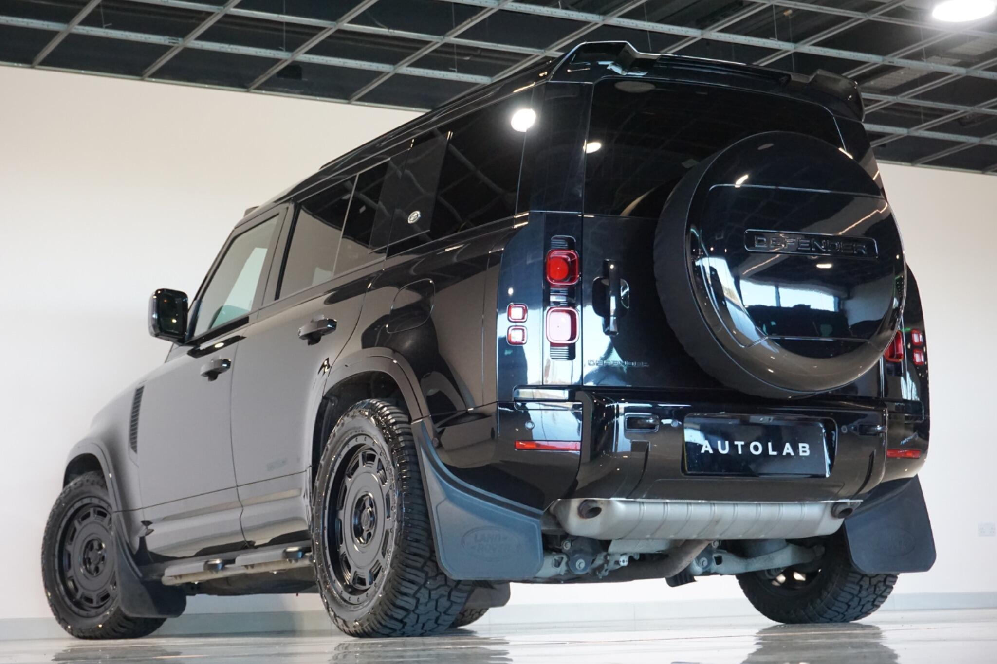 Land Rover Defender 110 2.0 P400e 15.4kWh X-Dynamic S SUV 5dr Petrol Plug-in Hybrid Auto 4WD Euro 6 (s/s) (404 ps)